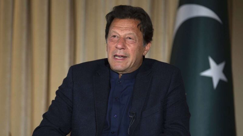 US warned packs in Ukraine, Imran Khan to meet Putin