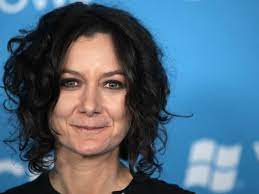 Sara Gilbert Net Worth 2021