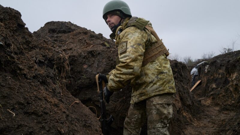 Ukrainian forces running out of shells, equipment in fight for Bakhmut